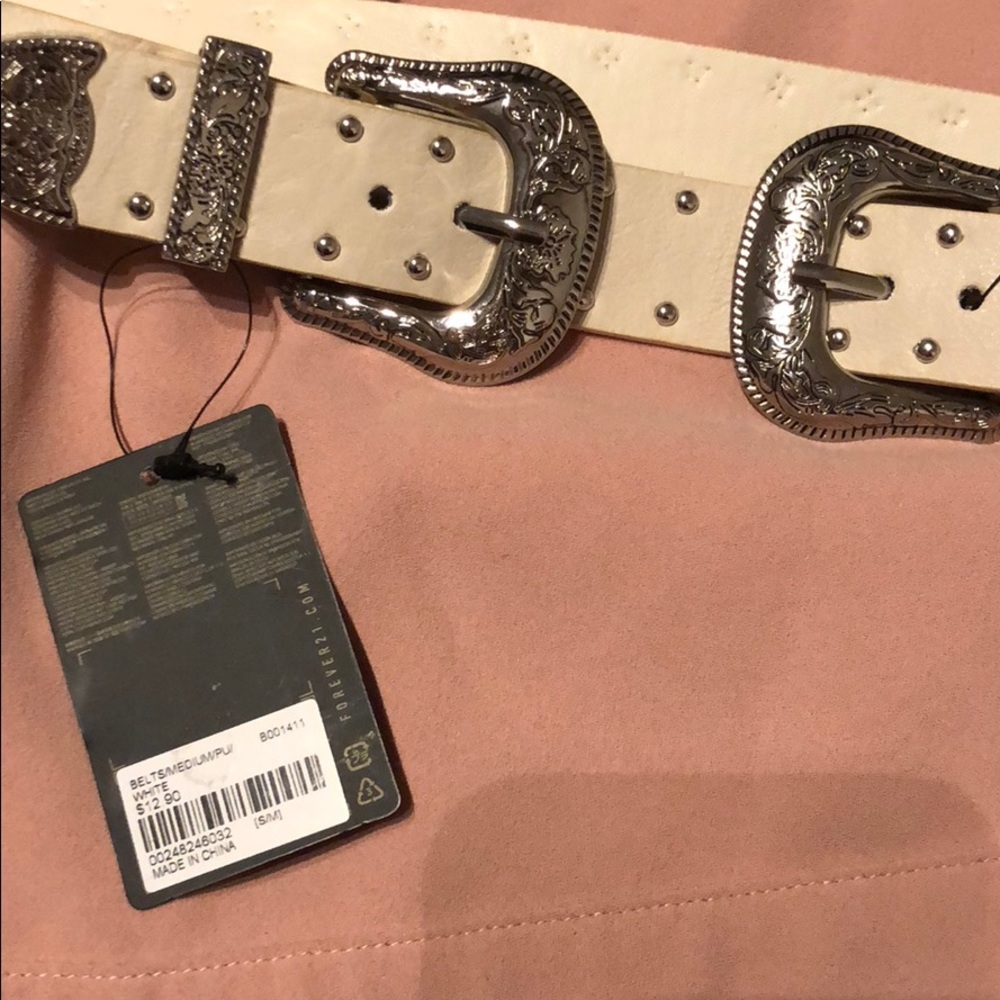 Forever 21 double buckle studded white belt - Picture 3 of 3